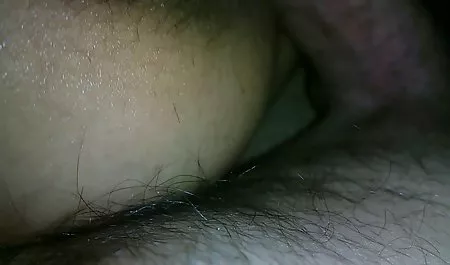 پستان گنده, نوجوانان, نشستن پورن نیمه به صورت, در