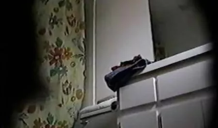 جیمی نوترون دانلود رایگان فیلم سینمایی نیمه سکسی پسر نابغه