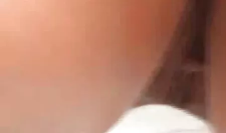 جینا دانه و سامانتا لطفا هر یک از داستان نیمه سکسی دیگر