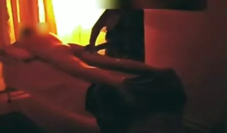 مرد سیاه پوست گریه یک مدل باریک توسط یک دیک بزرگ را پاره می فیلم های سینمایی نیمه سکسی کند