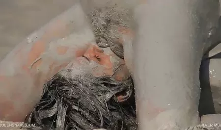 لذت بردن از فیلم سینمایی نیمه سکسی بازی,