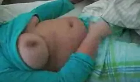 لوله کش معروفترین معشوقه را در آشپزخانه در فیلم نیمه سکی همه حالات قرار می دهد